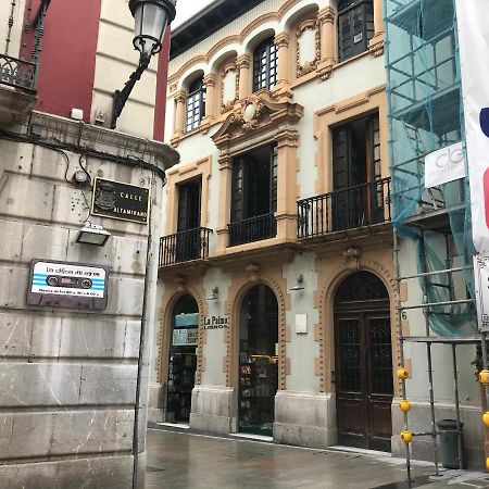 Apartamento En Pleno Centro Catedral Apartman Oviedo Kültér fotó