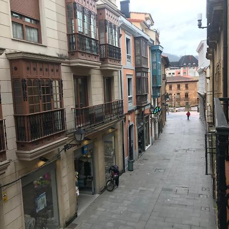 Apartamento En Pleno Centro Catedral Apartman Oviedo Kültér fotó